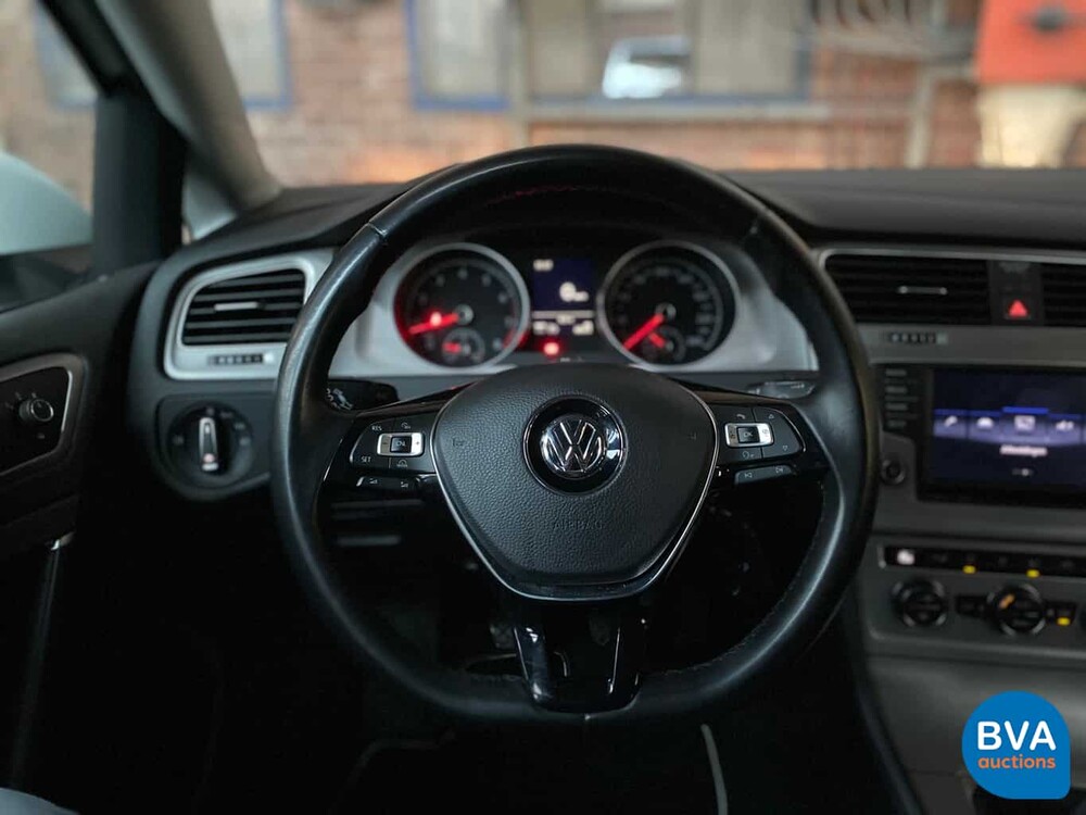 Volkswagen Golf 1.4 TSI Business Edition 125 PS 2016 - Original NL-, J-392-XN.