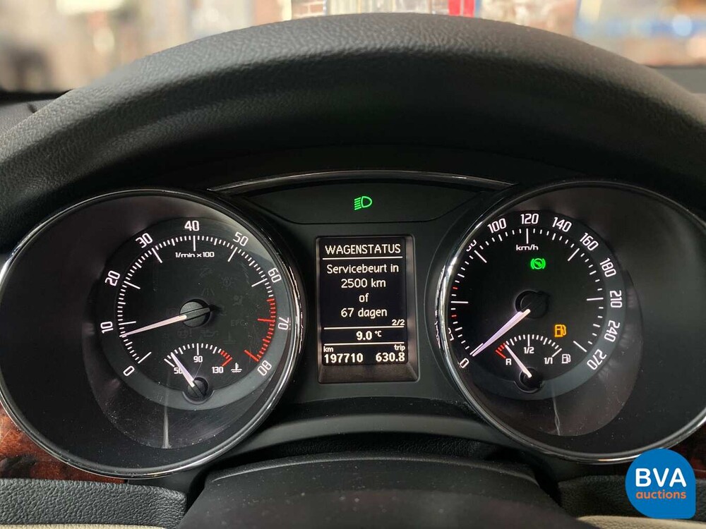 Skoda Superb Combi 1.8 TSI Elegance 18 "LMV 2011, 20-SVN-1.