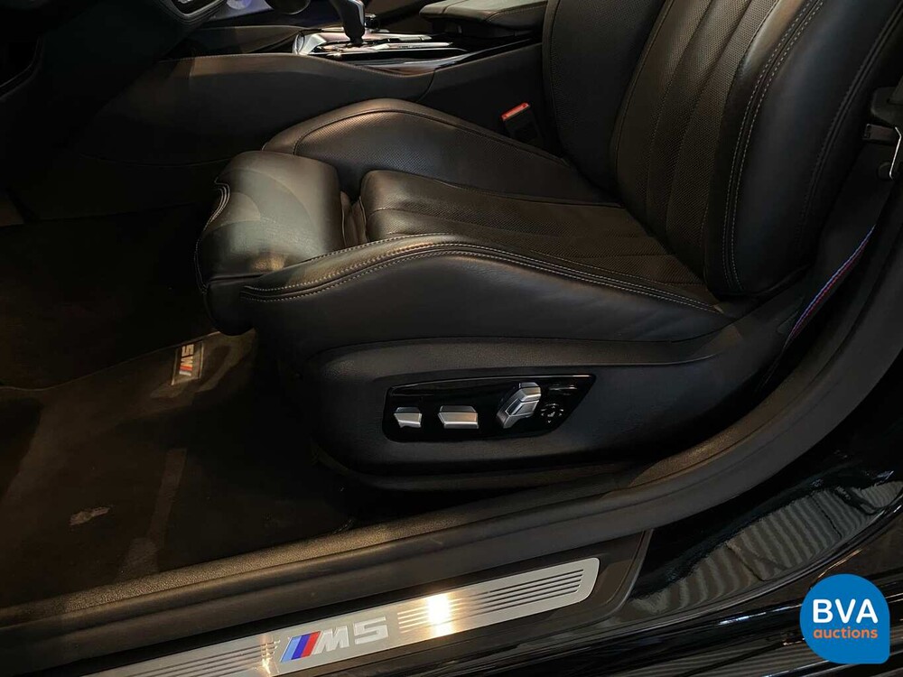BMW M5 Akrapovic 5-serie 600pk Keramisch -Origineel NL- 2018, TR-123-T