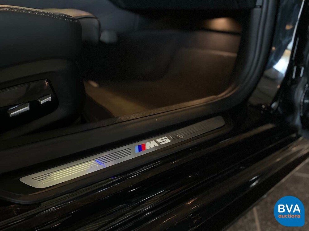 BMW M5 Akrapovic 5-serie 600pk Keramisch -Origineel NL- 2018, TR-123-T