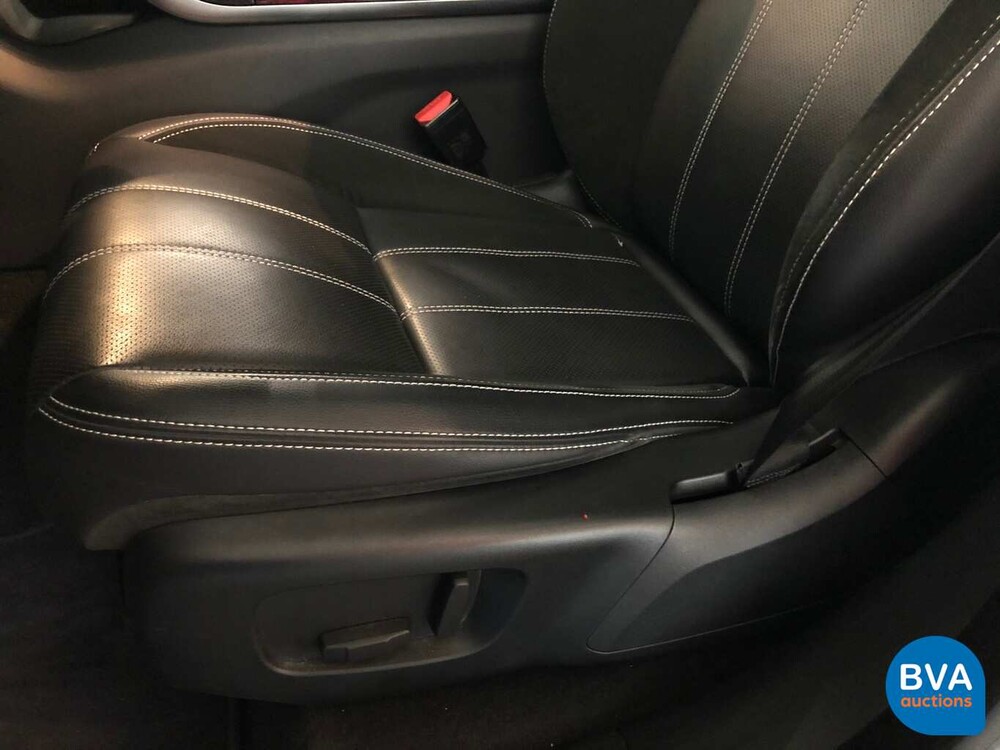 Land Rover Range Rover Velar R-Dynamic D180s 180hp 2018.