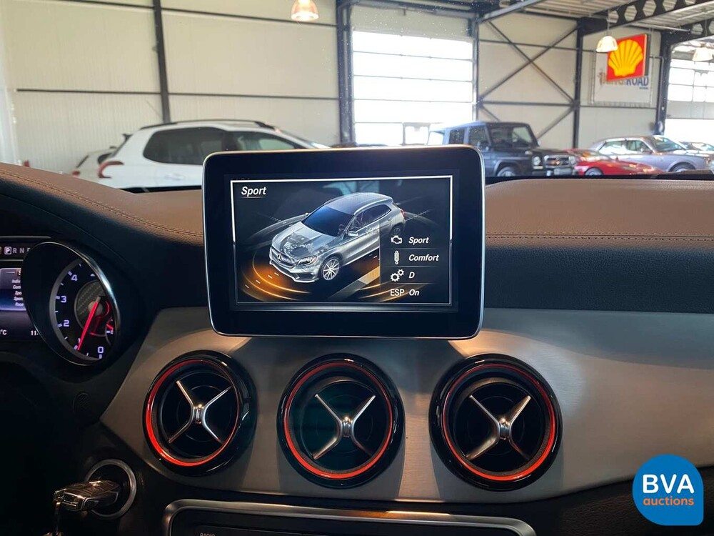 Mercedes-Benz GLA45 AMG 4Matic 381pk Aero-Pack MY-2016 FACELIFT, J-441-DF