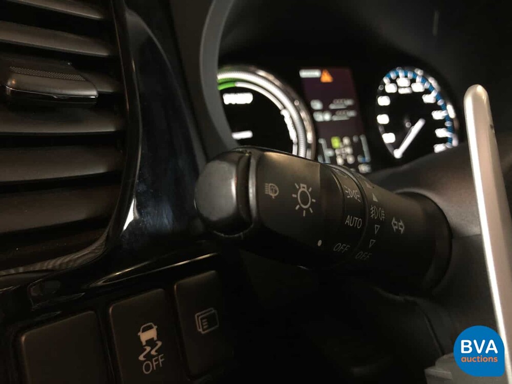 Mitsubishi Outlander 2.0 PHEV BE X-Line 203 PS 2015, JS-312-N.