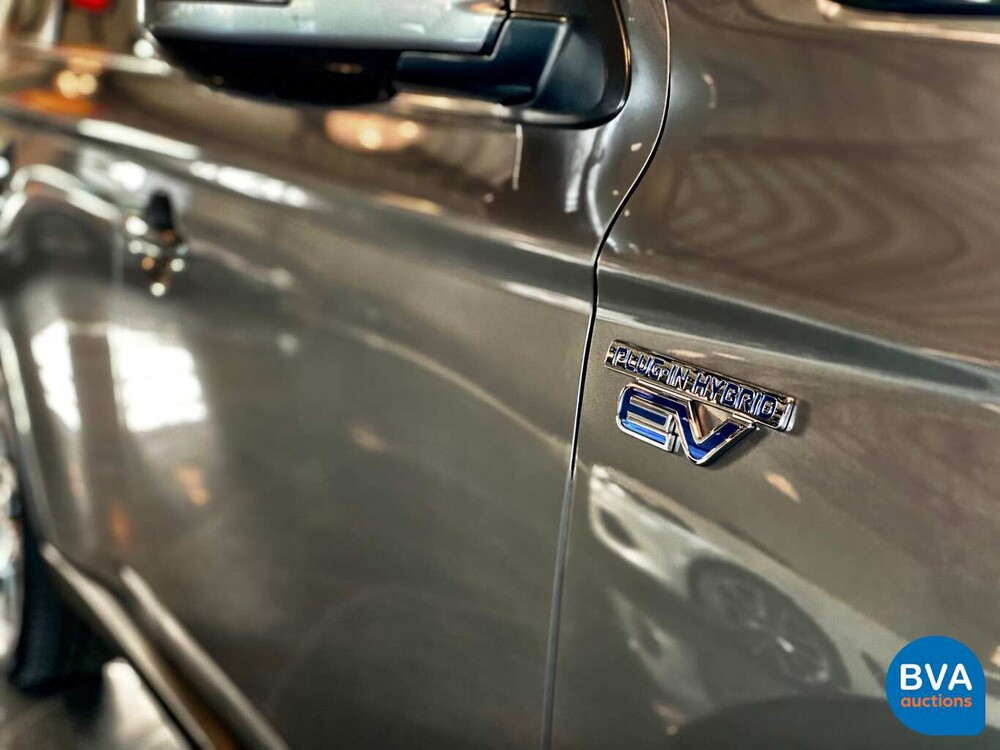 Mitsubishi Outlander 2.0 PHEV BE X-Line 203 PS 2015, JS-312-N.