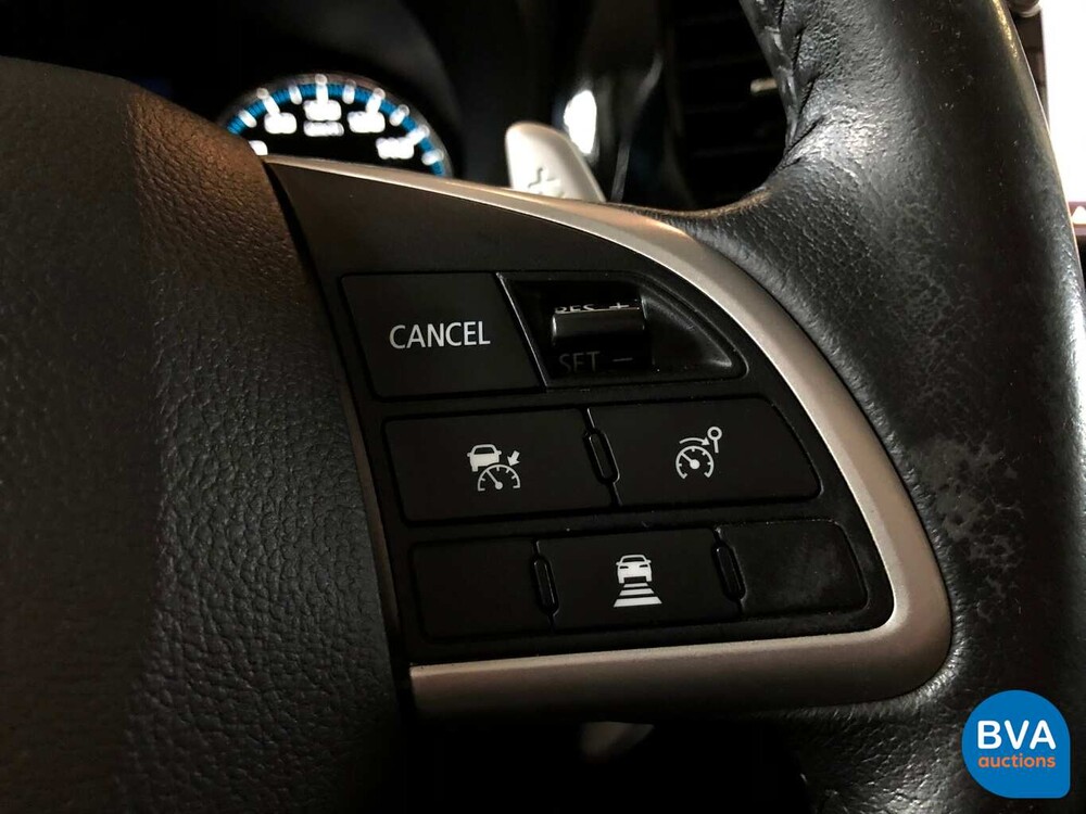 Mitsubishi Outlander 2.0 PHEV BE X-Line 203 PS 2015, JS-312-N.