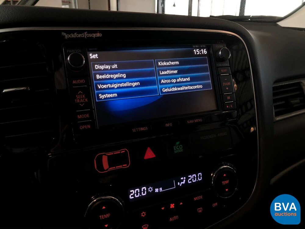 Mitsubishi Outlander 2.0 PHEV BE X-Line 203 PS 2015, JS-312-N.