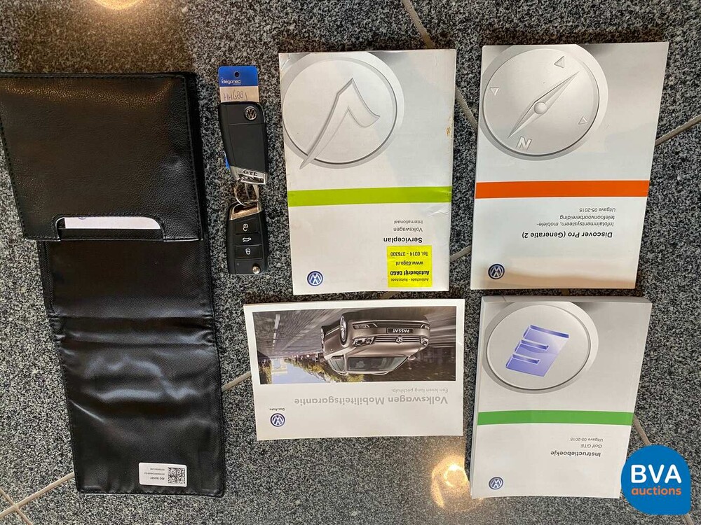 Volkswagen Golf 1.4 TSI GTE 204hp -Original NL- 2015, HH-688-J.