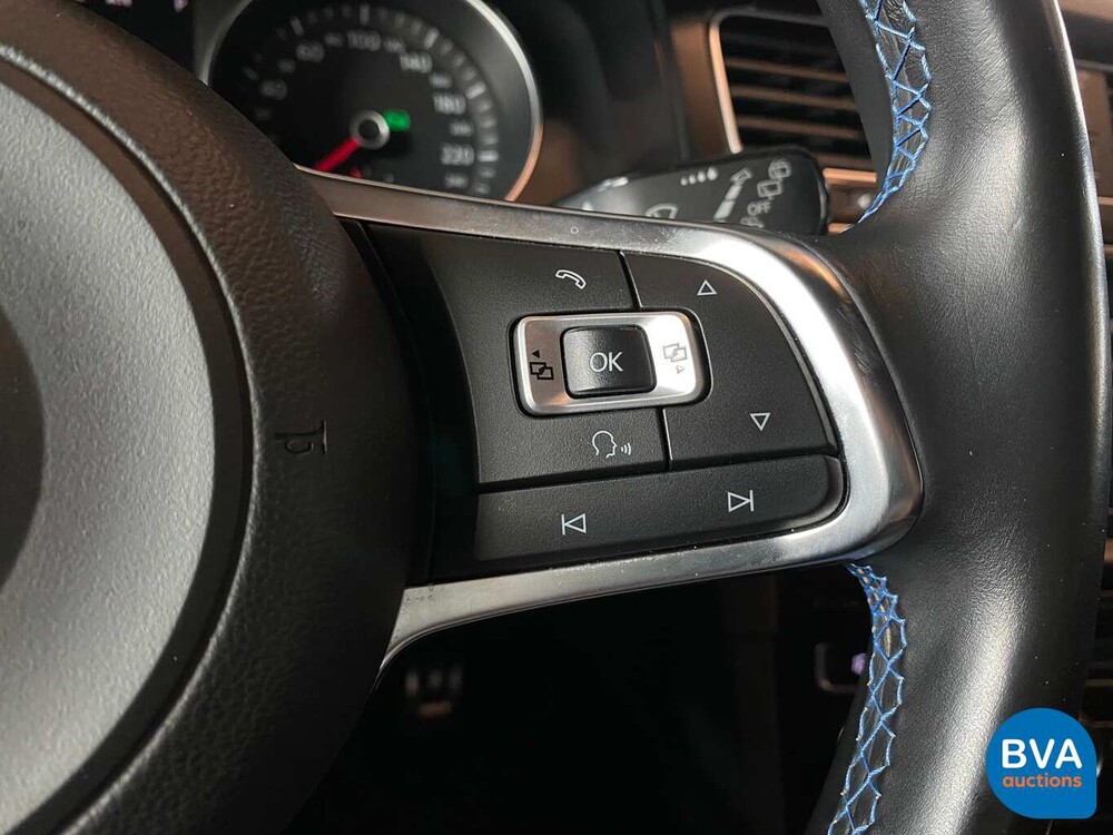 Volkswagen Golf 1.4 TSI GTE 204hp -Original NL- 2015, HH-688-J.