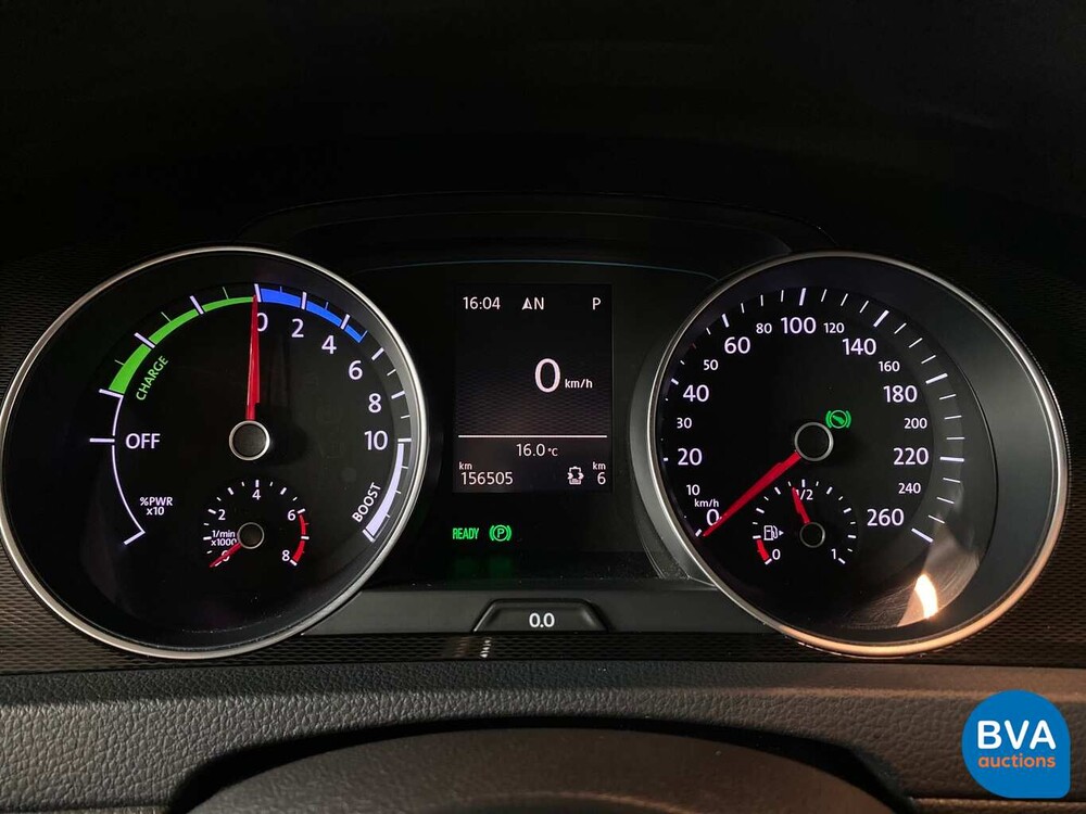 Volkswagen Golf 1.4 TSI GTE 204hp -Original NL- 2015, HH-688-J.