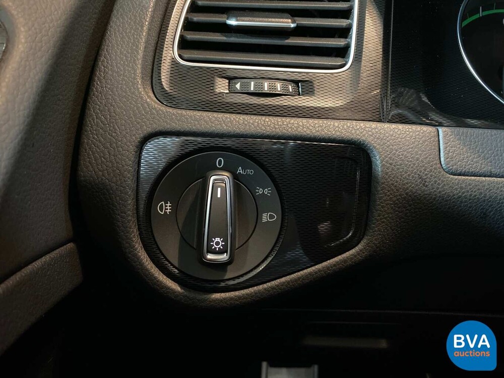 Volkswagen Golf 1.4 TSI GTE 204hp -Original NL- 2015, HH-688-J.