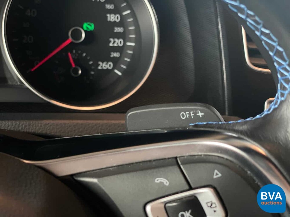 Volkswagen Golf 1.4 TSI GTE 204hp -Original NL- 2015, HH-688-J.