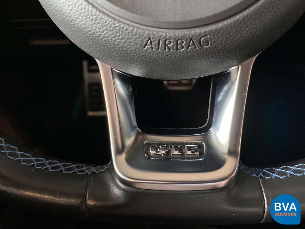 Volkswagen Golf 1.4 TSI GTE 204hp -Original NL- 2015, HH-688-J.