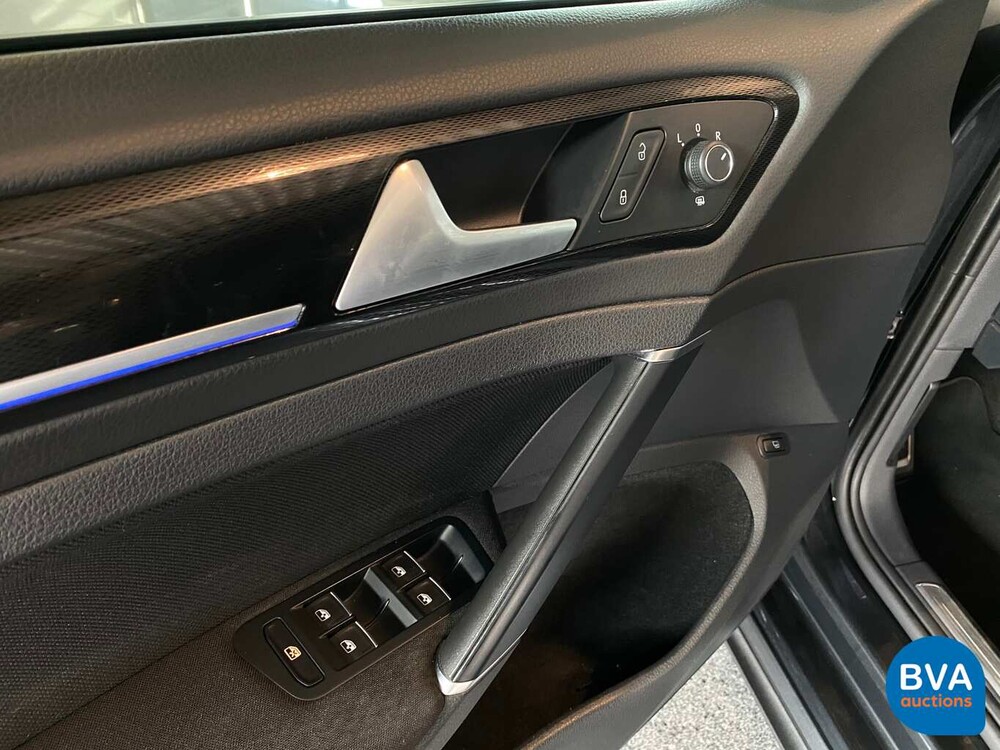 Volkswagen Golf 1.4 TSI GTE 204hp -Original NL- 2015, HH-688-J.