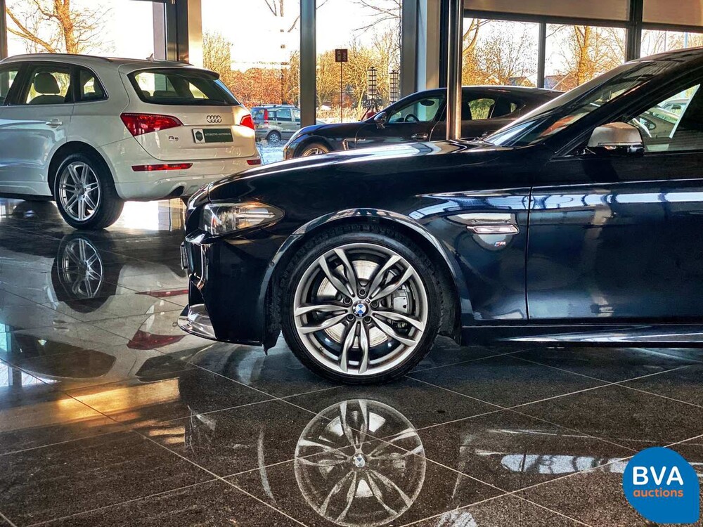 BMW M550d xDrive Touring 381 PS 2015 5er FACELIFT, HP-843-D.