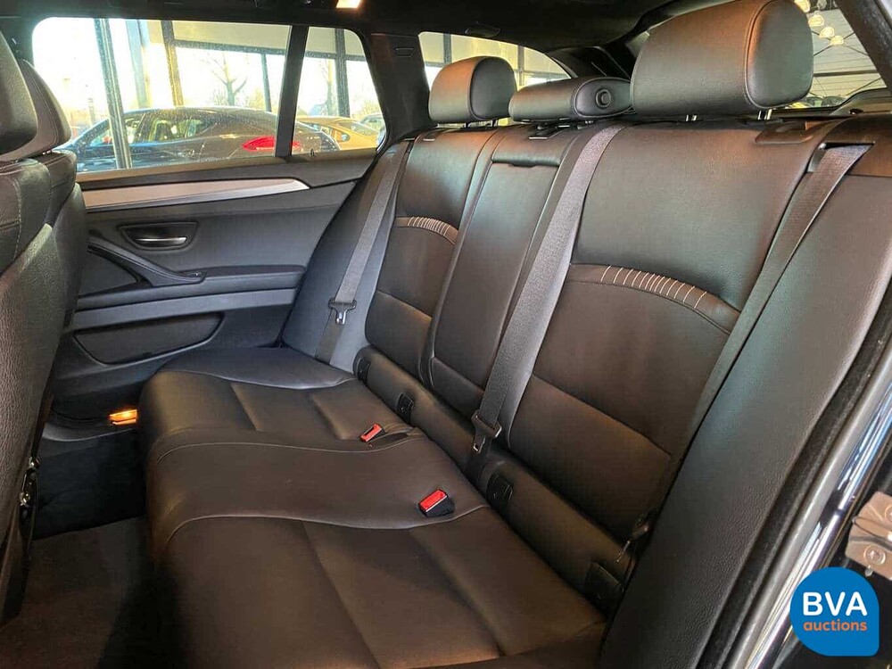 BMW M550d xDrive Touring 381 PS 2015 5er FACELIFT, HP-843-D.