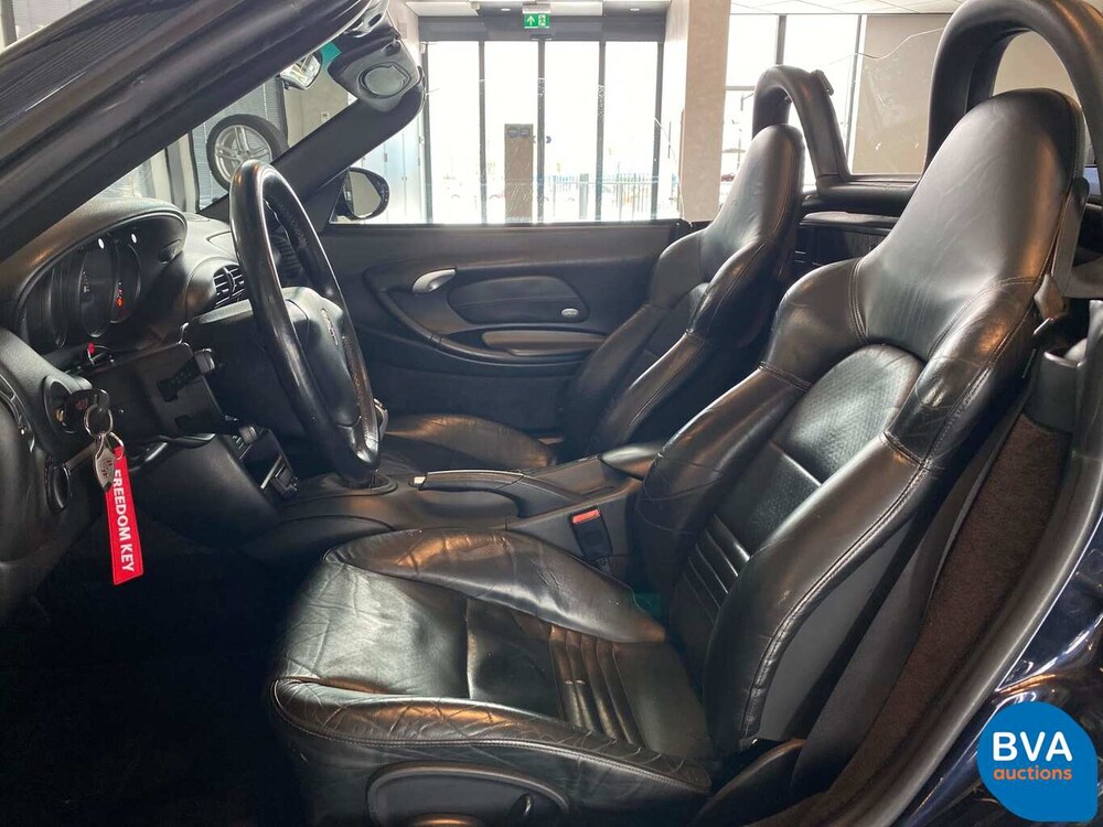 Porsche Boxster 2.7 228hp 2003 -Org. NL-, 39-LS-DJ.