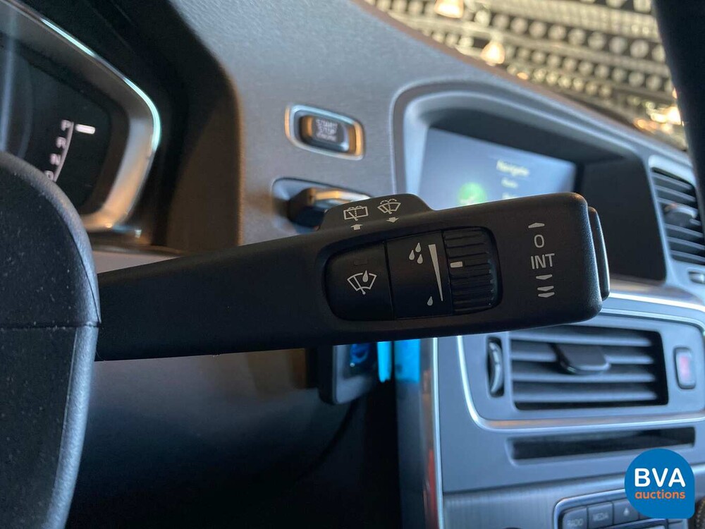 Volvo V60 2.4 D6 TwinEngine 285pk 2015, HT-418-P