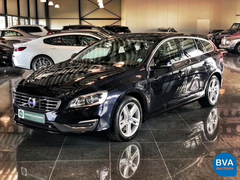 Volvo V60 2.4 D6 TwinEngine 285hp 2015, HT-418-P.