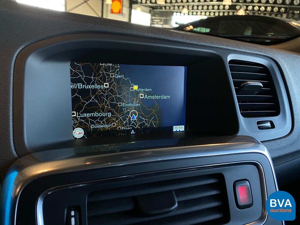 Volvo V60 2.4 D6 TwinEngine 285pk 2015, HT-418-P