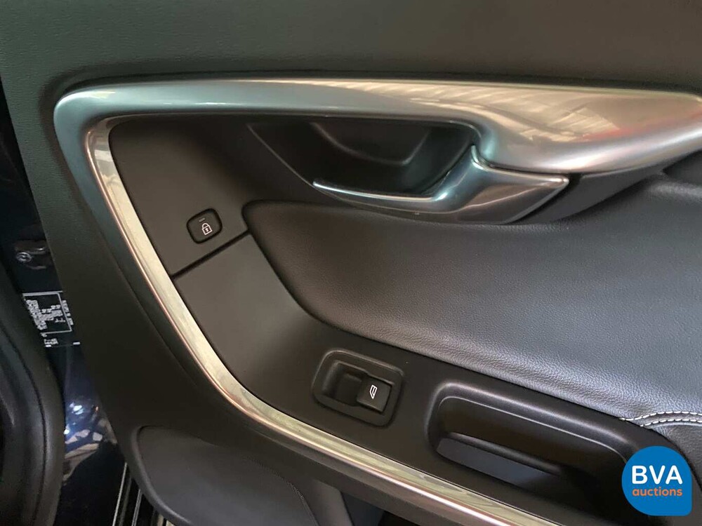 Volvo V60 2.4 D6 TwinEngine 285pk 2015, HT-418-P