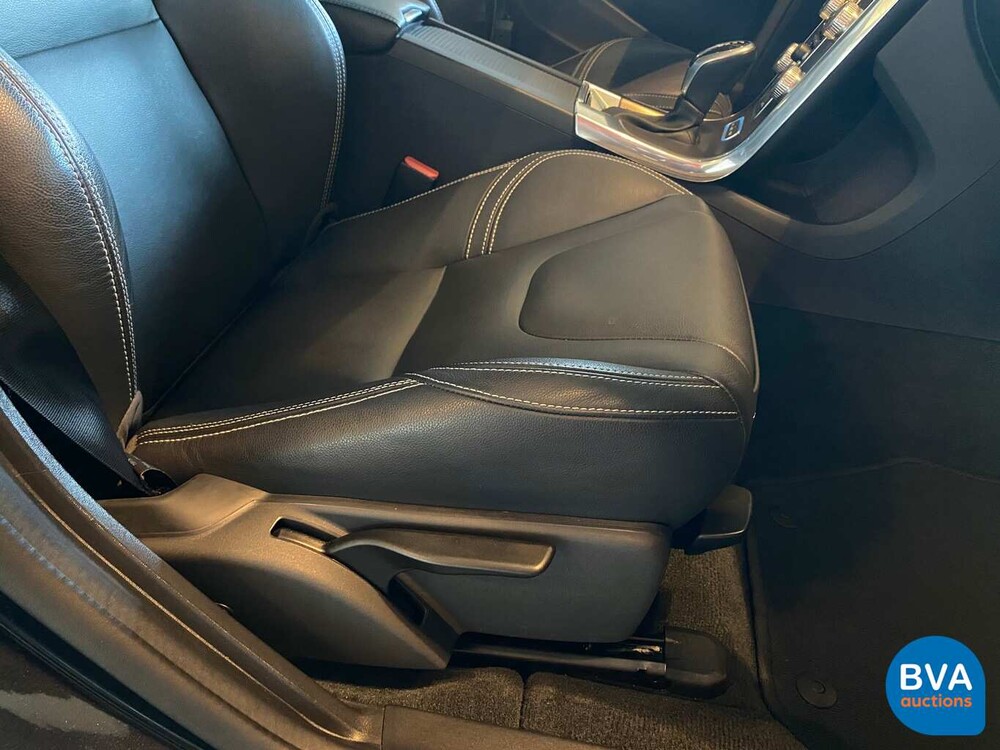 Volvo V60 2.4 D6 TwinEngine 285pk 2015, HT-418-P