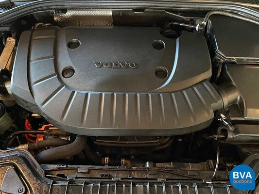 Volvo V60 2.4 D6 TwinEngine 285 PS 2015, HT-418-P.