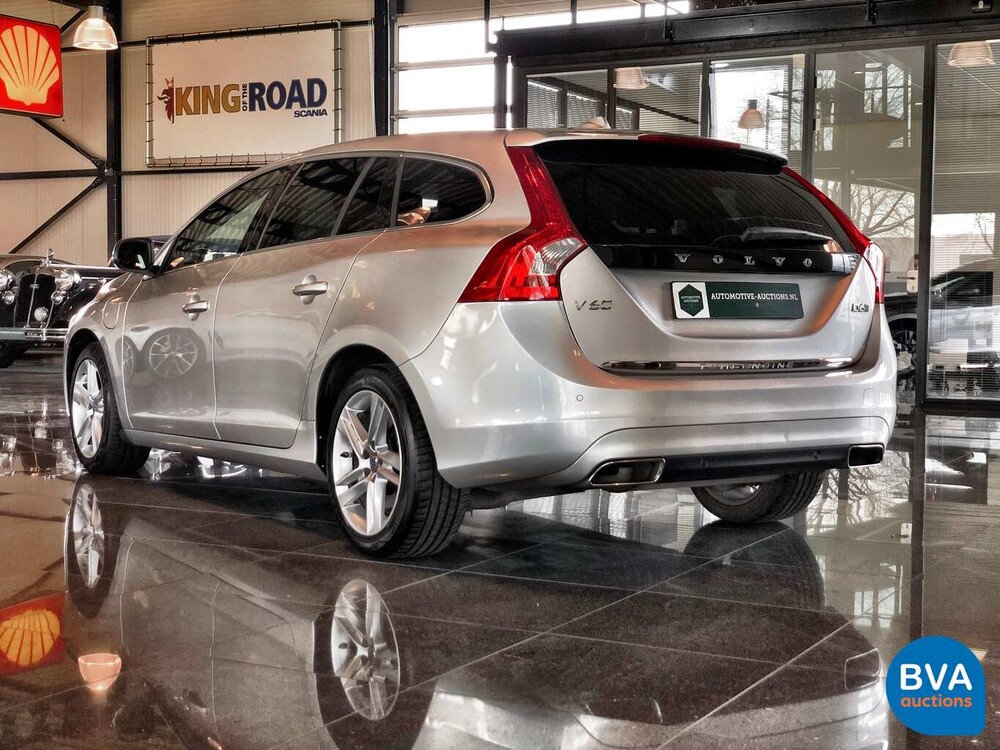 Volvo V60 2.4 D6 TwinEngine 285 PS 2015, HT-595-K.