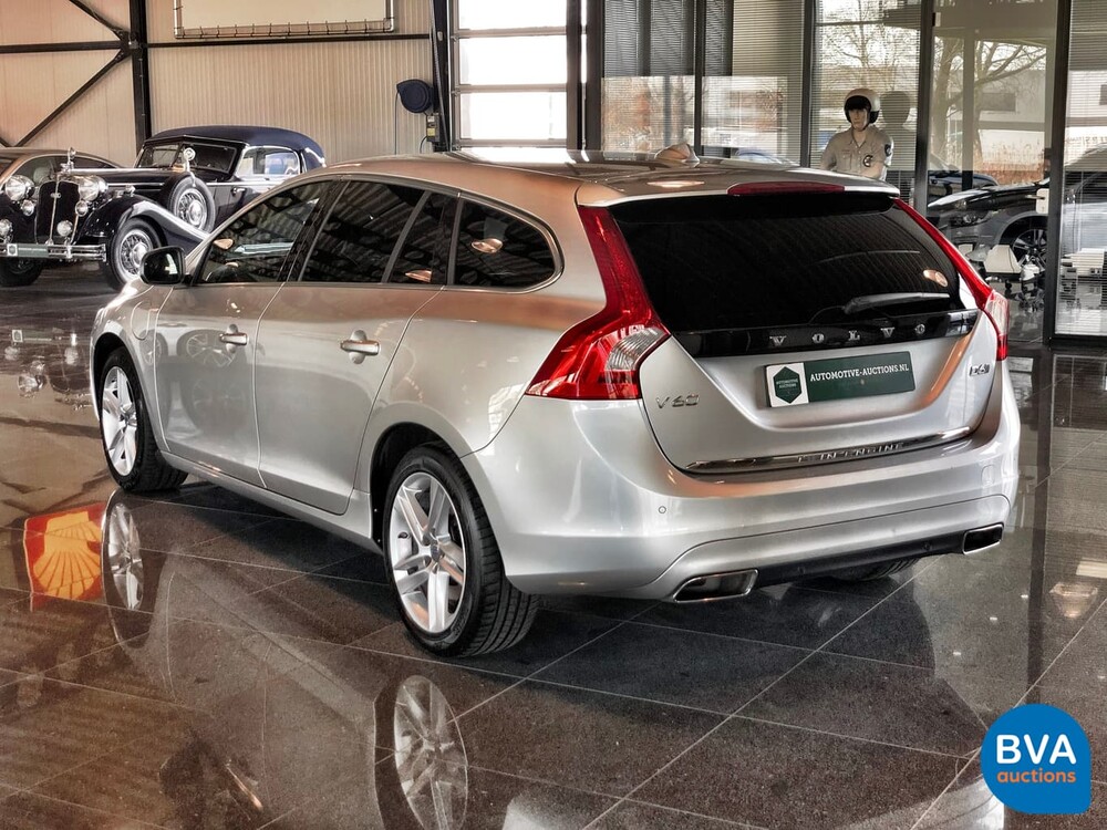 Volvo V60 2.4 D6 TwinEngine 285 PS 2015, HT-595-K.