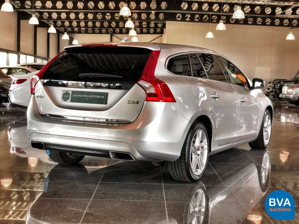 Volvo V60 2.4 D6 TwinEngine 285 PS 2015, HT-595-K.