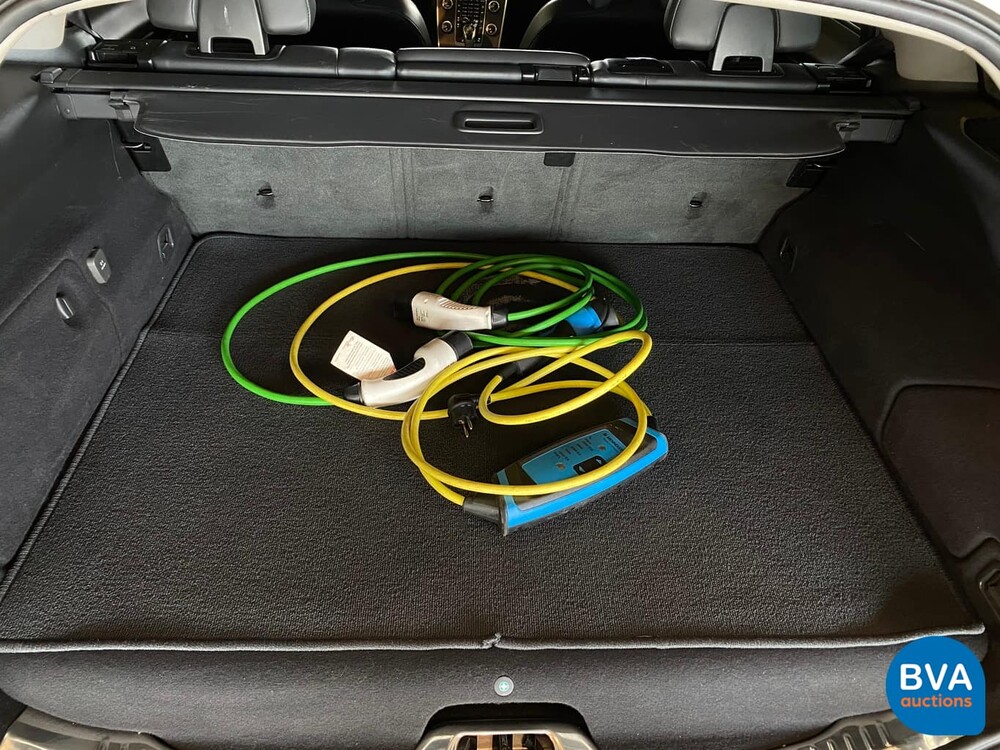 Volvo V60 2.4 D6 TwinEngine 285 PS 2015, HT-595-K.