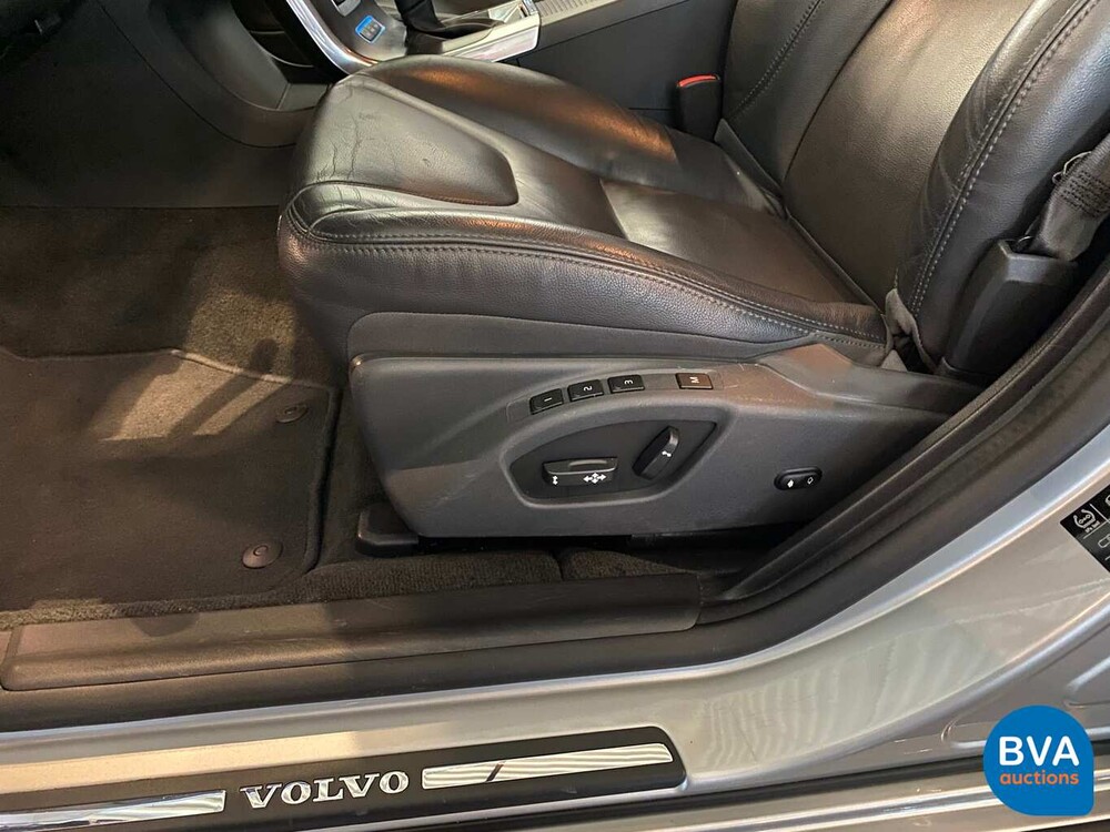 Volvo V60 2.4 D6 TwinEngine 285 PS 2015, HT-595-K.