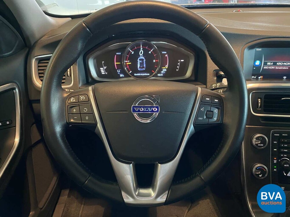 Volvo V60 2.4 D6 TwinEngine 285 PS 2015, HT-595-K.