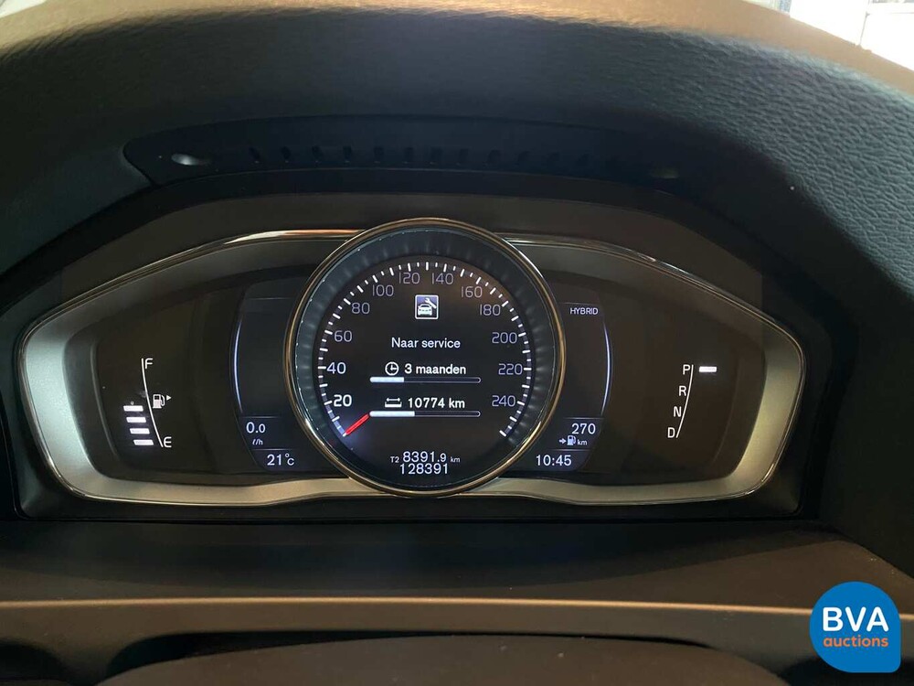 Volvo V60 2.4 D6 TwinEngine 285 PS 2015, HT-595-K.