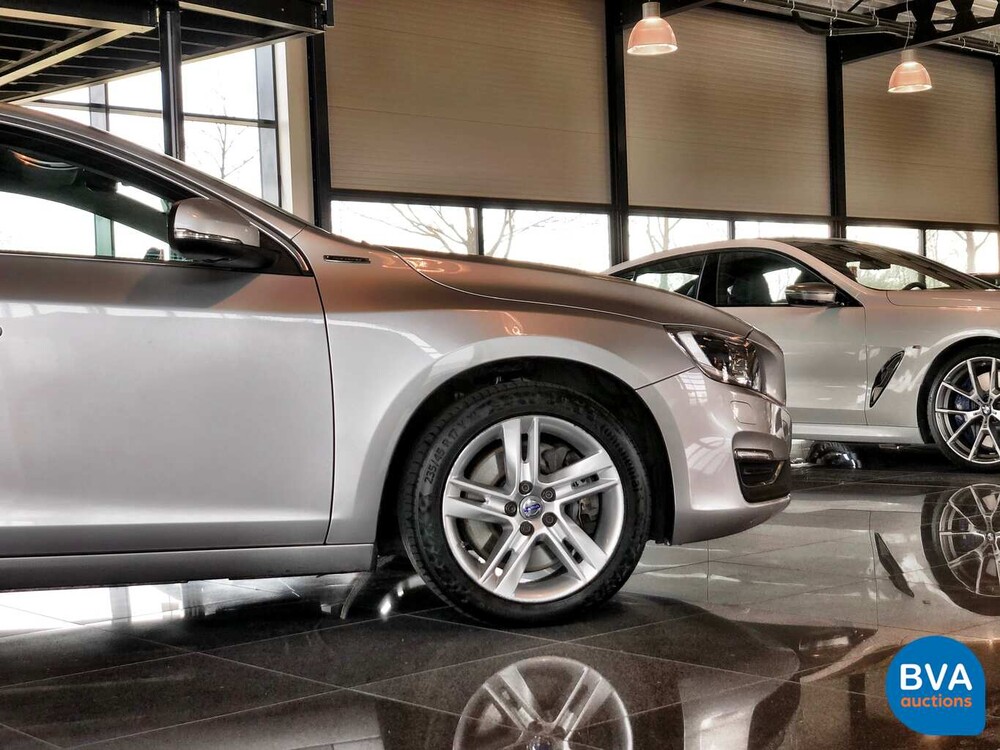 Volvo V60 2.4 D6 TwinEngine 285 PS 2015, HT-595-K.