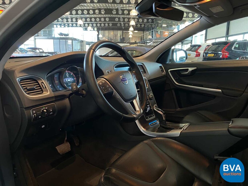 Volvo V60 2.4 D6 TwinEngine 285 PS 2015, HT-595-K.