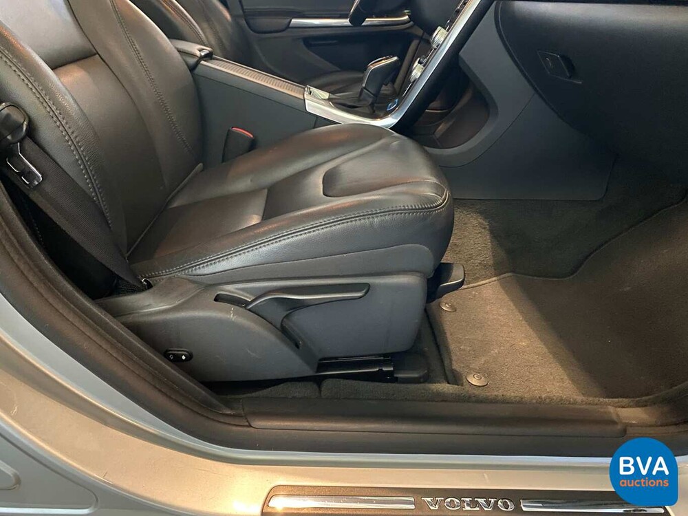 Volvo V60 2.4 D6 TwinEngine 285 PS 2015, HT-595-K.