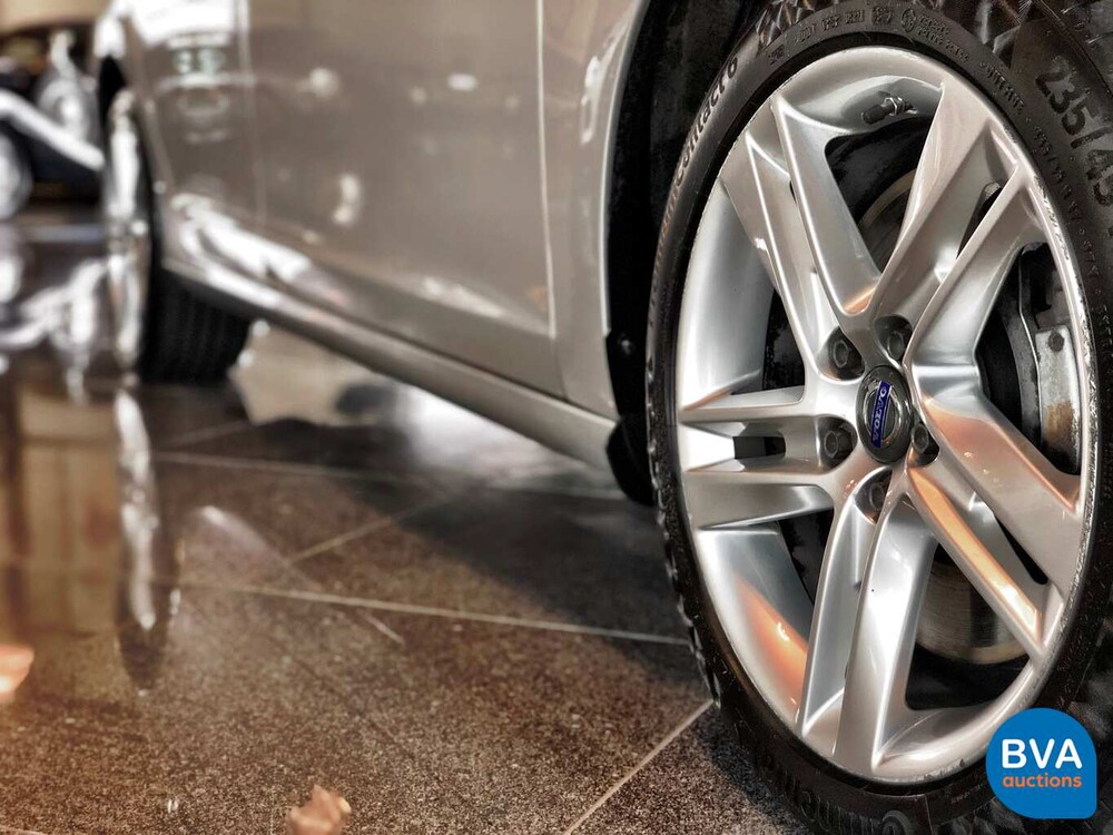 Volvo V60 2.4 D6 TwinEngine 285 PS 2015, HT-595-K.