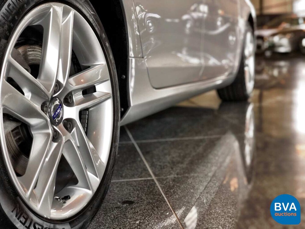 Volvo V60 2.4 D6 TwinEngine 285 PS 2015, HT-595-K.