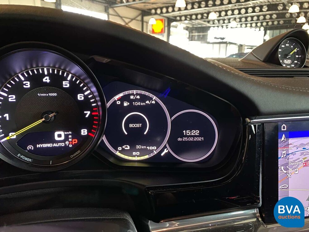Porsche Panamera 4 E-Hybrid Sport Turismo 462hp SportChrono 2018 NW-Model.