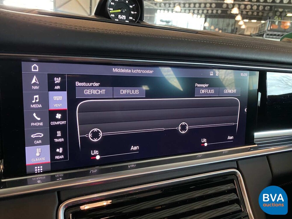 Porsche Panamera 4 E-Hybrid Sport Turismo 462hp SportChrono 2018 NW-Model.