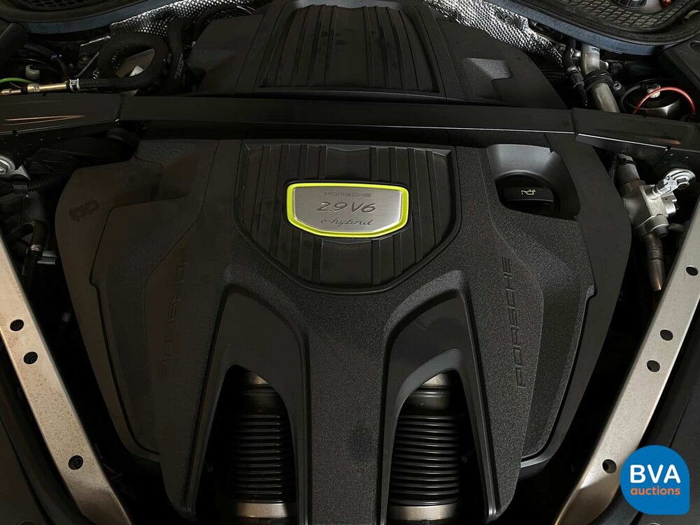 Porsche Panamera 4 E-Hybrid Sport Turismo 462hp SportChrono 2018 NW-Model.