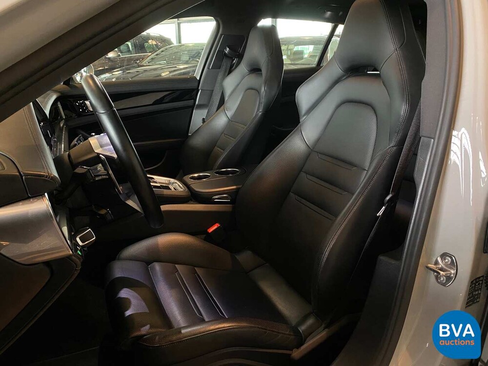 Porsche Panamera 4 E-Hybrid Sport Turismo 462hp SportChrono 2018 NW-Model.