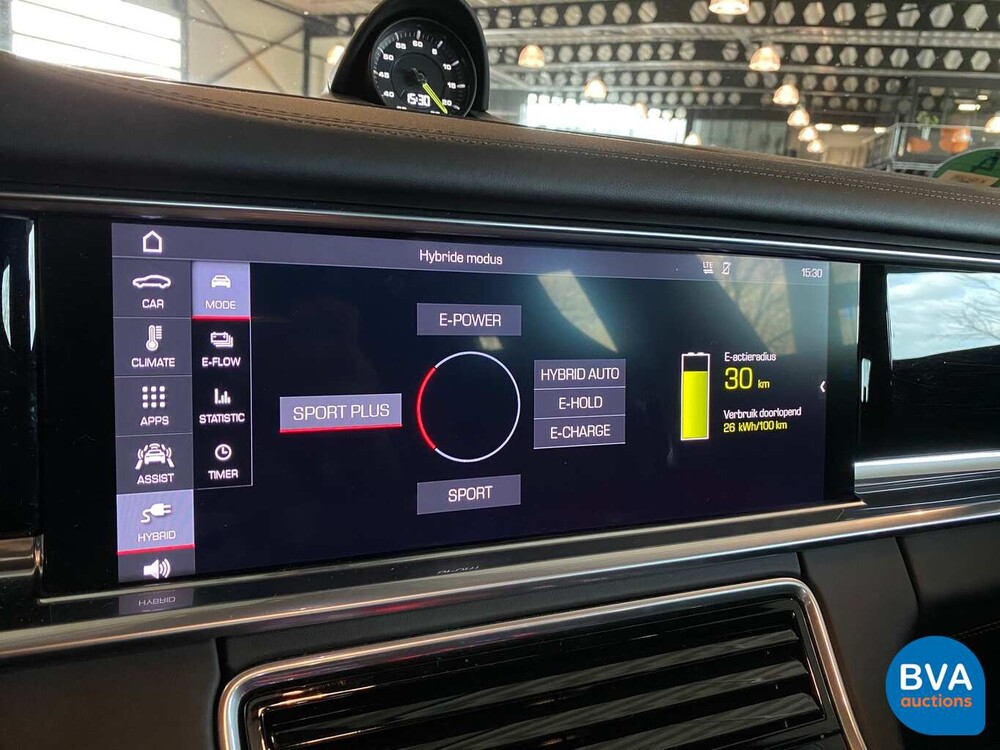 Porsche Panamera 4 E-Hybrid Sport Turismo 462hp SportChrono 2018 NW-Model.