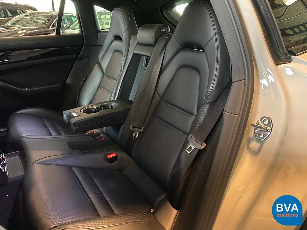 Porsche Panamera 4 E-Hybrid Sport Turismo 462hp SportChrono 2018 NW-Model.
