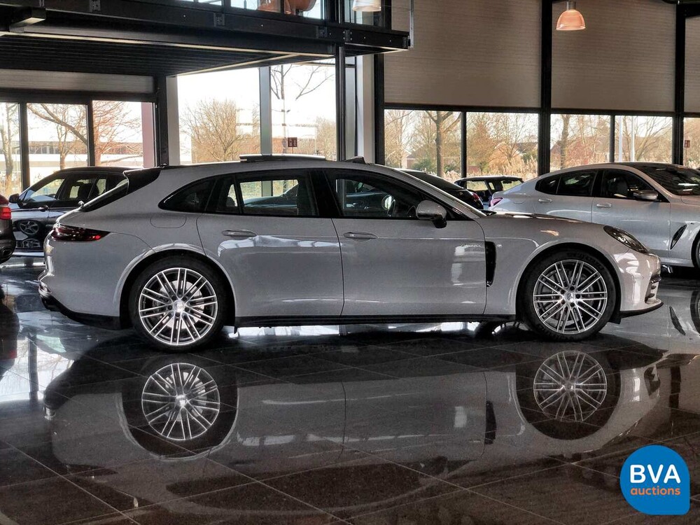 Porsche Panamera 4 E-Hybrid Sport Turismo 462hp SportChrono 2018 NW-Model.