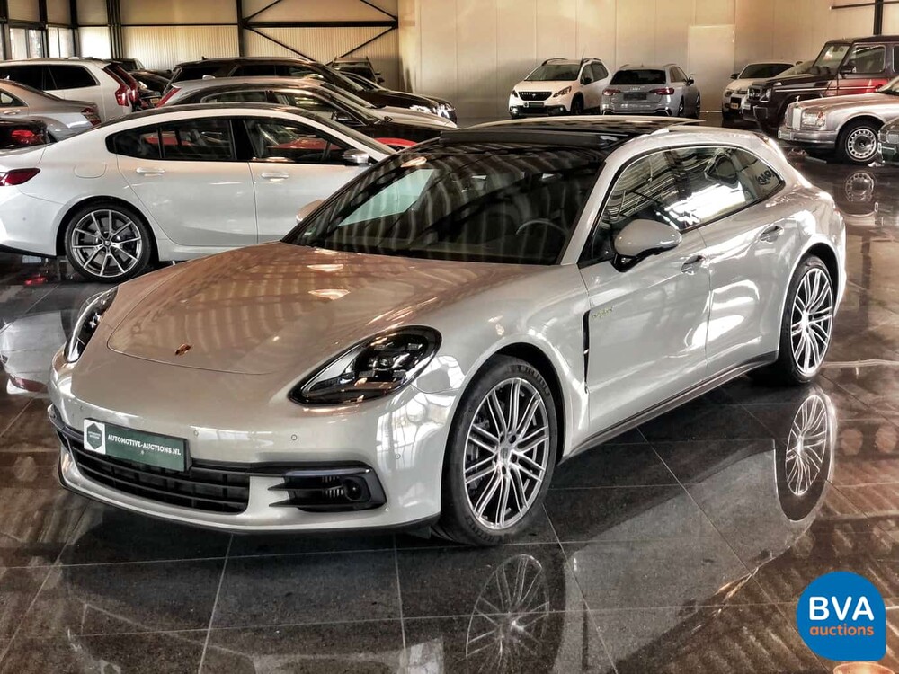 Porsche Panamera 4 E-Hybrid Sport Turismo 462hp SportChrono 2018 NW-Model.