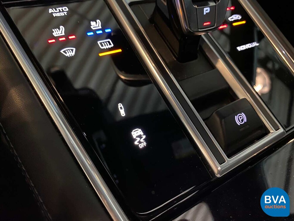 Porsche Panamera 4 E-Hybrid Sport Turismo 462hp SportChrono 2018 NW-Model.