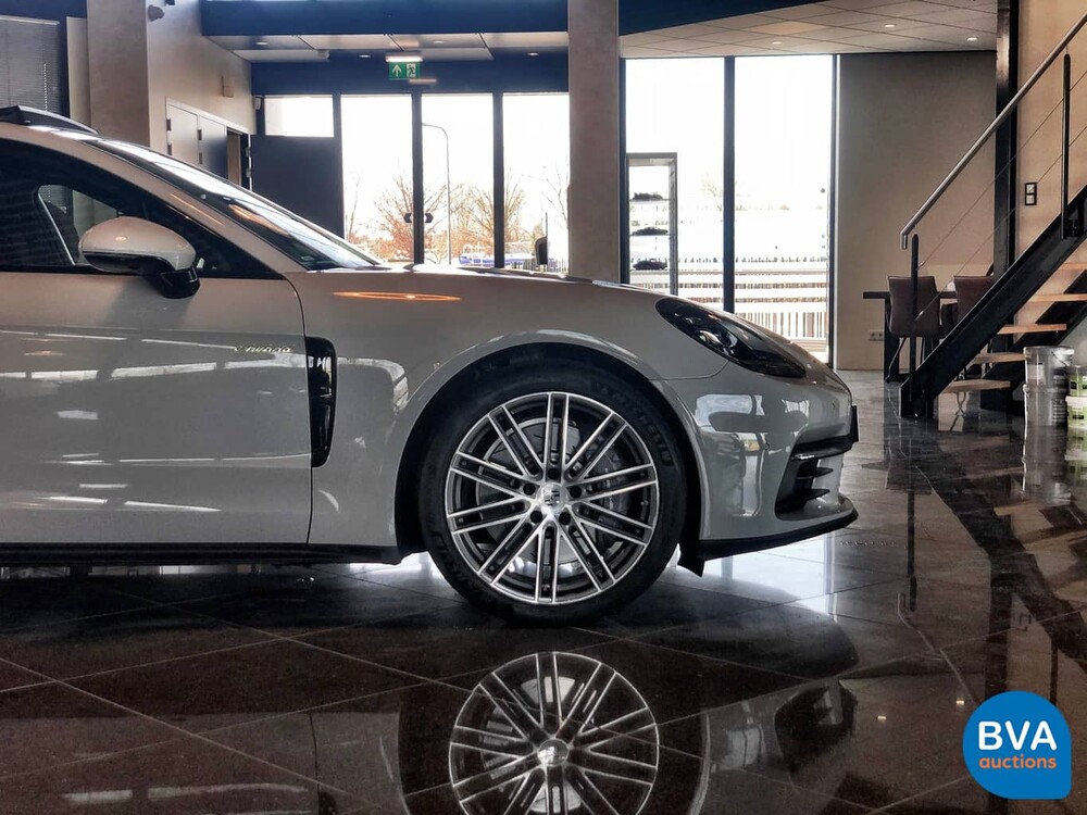 Porsche Panamera 4 E-Hybrid Sport Turismo 462hp SportChrono 2018 NW-Model.