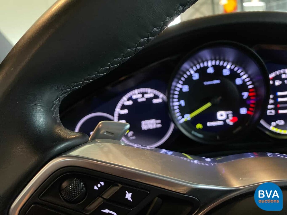 Porsche Panamera 4 E-Hybrid Sport Turismo 462hp SportChrono 2018 NW-Model.