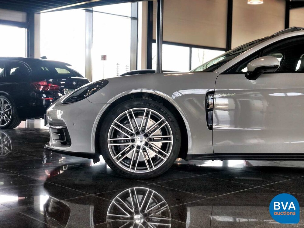Porsche Panamera 4 E-Hybrid Sport Turismo 462hp SportChrono 2018 NW-Model.